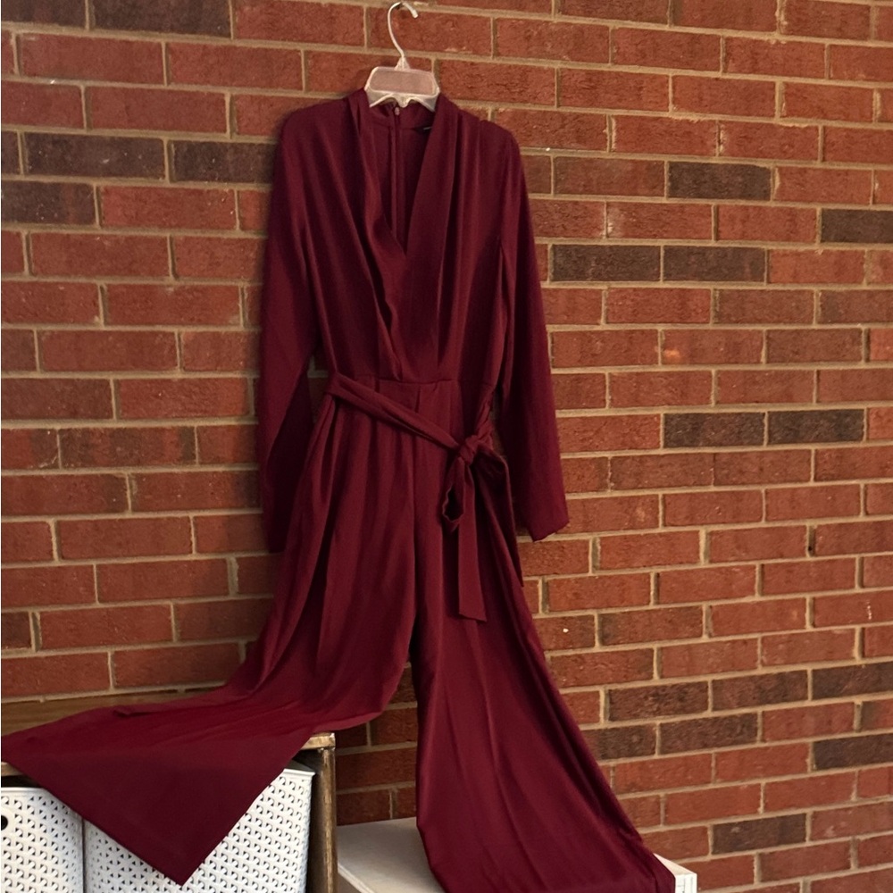 Banana Republic Factory CREPE DEEP V-NECK JUMPSUIT Wide Leg Burgundy Jumpsuit